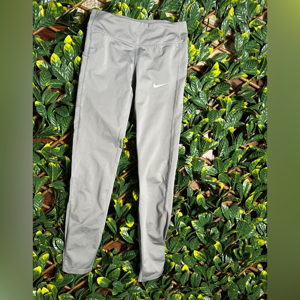 Nike Dri-Fit Gray Leggings Size XS